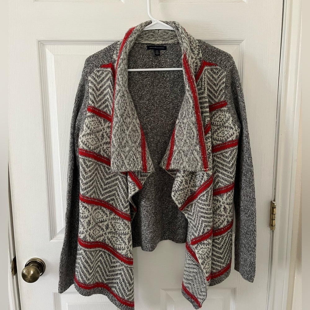 American Eagle Outfitters Gray and Red Women's Cardigan